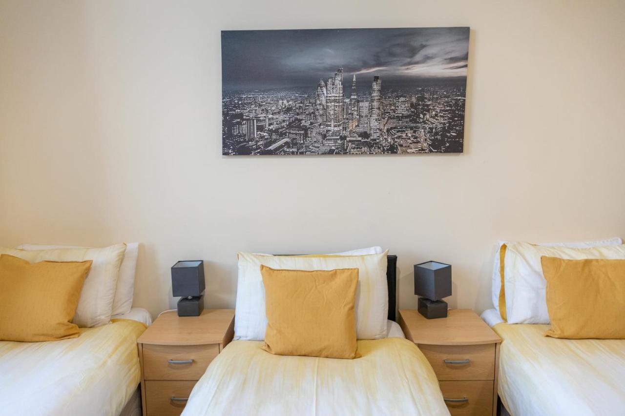 New 2 Bed Apartment With Stunning Views Of Arthur Seat Mountain EDI Eksteriør billede
